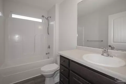 Bath - 3954 Willow Glen Dr, Pace, FL 32571 photo 1 of 4