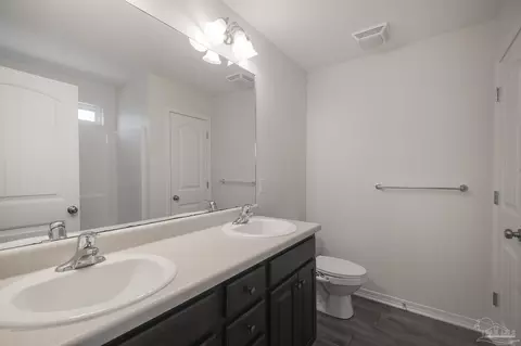 Bath - 3954 Willow Glen Dr, Pace, FL 32571 photo 3 of 4