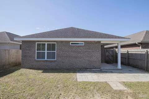 Exterior - 3954 Willow Glen Dr, Pace, FL 32571 photo 2 of 6