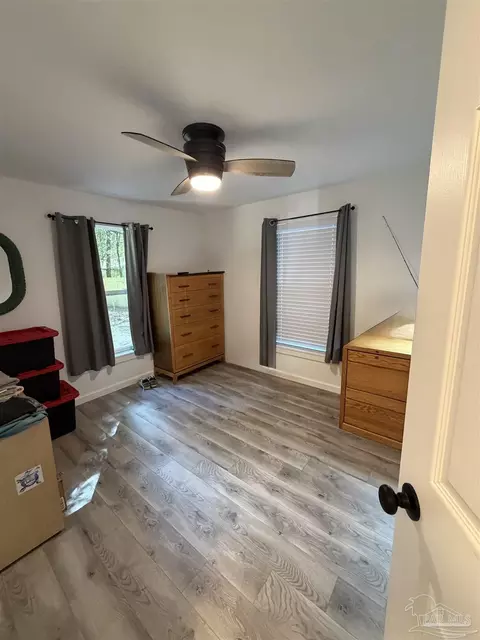 Bedroom - 4532 Limit St, Milton, FL 32583 photo 2 of 2