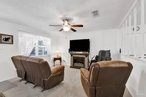 Living - 5131 Oakleaf Dr, Pace, FL 32571 photo 1 of 1