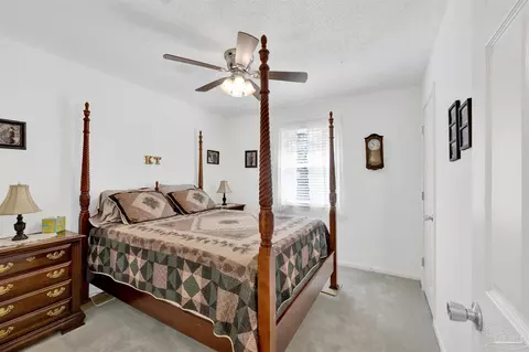 Bedroom - 5131 Oakleaf Dr, Pace, FL 32571 photo 3 of 3