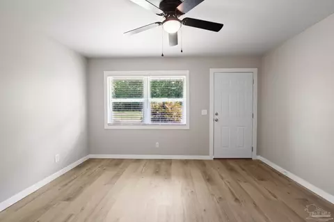 Living - 3281 Mason Rd, Walnut Hill, FL 32568 photo 1 of 7