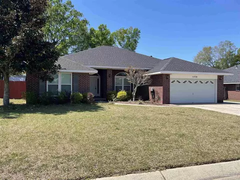 11739 Old Course Rd, Cantonment, FL 32533