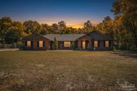 6100 Dragonfly Dr, Milton, FL 32570