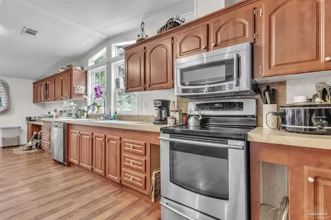 4068 Scottsdale Ave, Pace, FL 32571 photo 4
