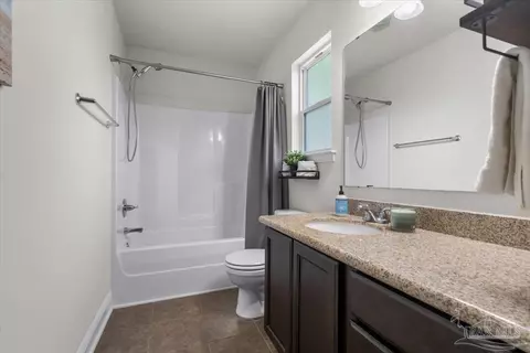 Bath - 5667 Flume Dr, Pace, FL 32571 photo 4 of 4
