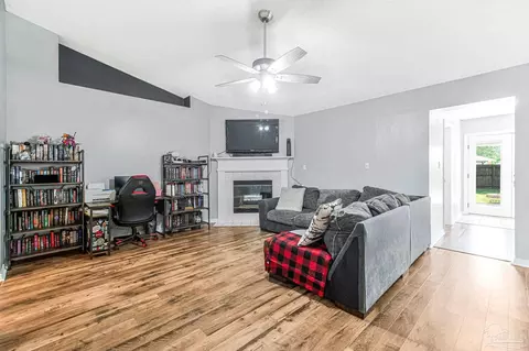 Living - 4300 Sugar Mill Bnd, Pace, FL 32571 photo 1 of 2