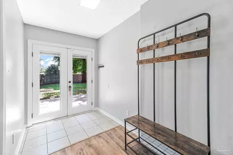 Entry Way - 4300 Sugar Mill Bnd, Pace, FL 32571 photo 2 of 2