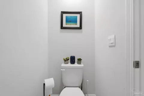 Entry Way - 8653 Tarsus Dr, Milton, FL 32583 photo 6 of 6