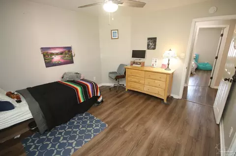 Bedroom - 5044 Ponitz Pkwy, Pace, FL 32571 photo 6 of 10