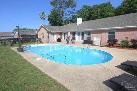 Exterior - 5044 Ponitz Pkwy, Pace, FL 32571 photo 5 of 10