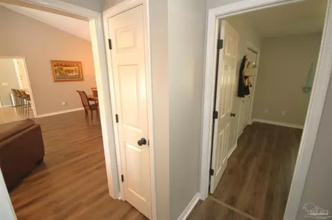 Entry Way - 5044 Ponitz Pkwy, Pace, FL 32571 photo 1 of 4