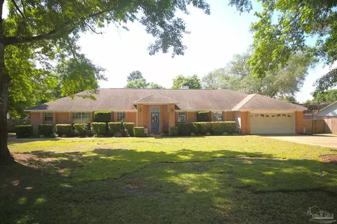 Exterior - 5044 Ponitz Pkwy, Pace, FL 32571 photo 2 of 10