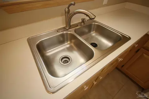 Kitchen - 5044 Ponitz Pkwy, Pace, FL 32571 photo 5 of 5