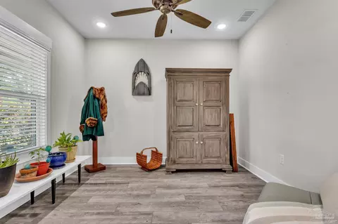 Entry Way - 107 Countri Ln, Cantonment, FL 32533 photo 2 of 3