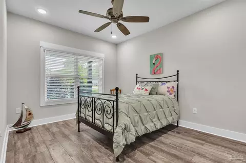 Bedroom - 107 Countri Ln, Cantonment, FL 32533 photo 2 of 4