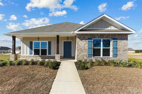 4016 Watergate Dr, Milton, FL 32583