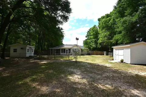 Exterior - 6000 Osage Trl, Milton, FL 32570 photo 14 of 17
