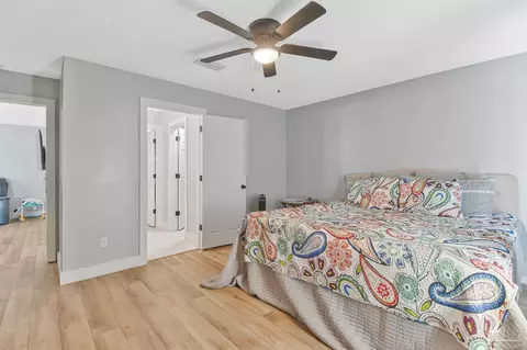 Bedroom - 3972 Floridatown Rd, Pace, FL 32571 photo 3 of 10