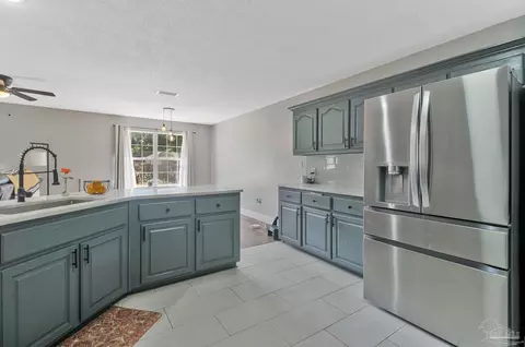 Kitchen - 3972 Floridatown Rd, Pace, FL 32571 photo 5 of 6