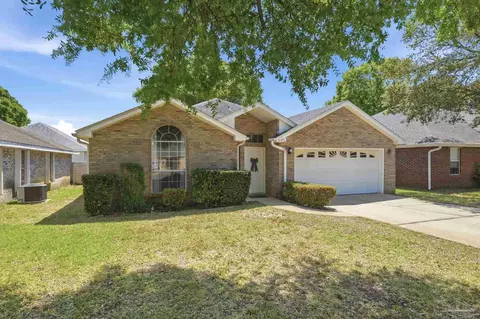 2196 Topaz Ct, Fort Walton Beach, FL 32547