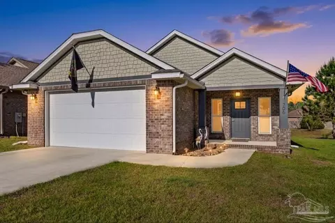 706 Upper Heron Way, Pensacola, FL 32506