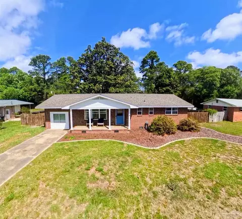8920 Jupiter Dr, Pensacola, FL 32507