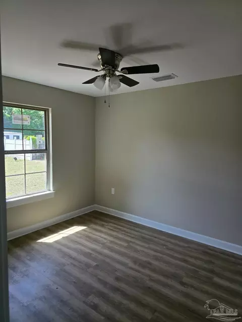 4482 Oak Ln, Milton, FL 32570 photo 4