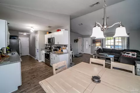 Dining - 7201 Pro Ln, Milton, FL 32570 photo 1 of 3