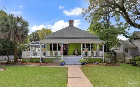 913 E Lloyd St, Pensacola, FL 32503