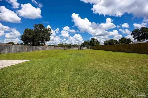 Exterior - 4090 Manchester Ct, Pace, FL 32571 photo 7 of 11