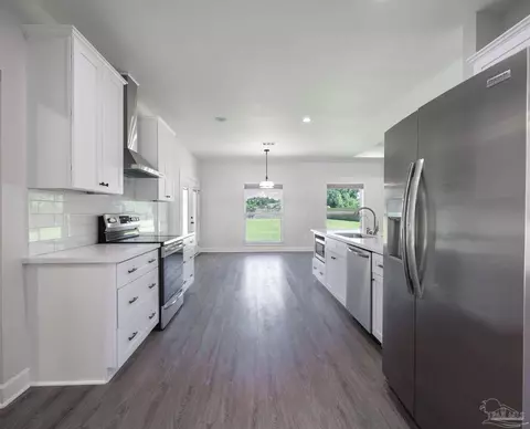 Kitchen - 4090 Manchester Ct, Pace, FL 32571 photo 1 of 4