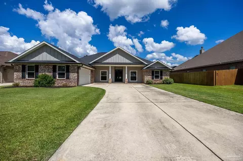 Exterior - 4090 Manchester Ct, Pace, FL 32571 photo 1 of 11