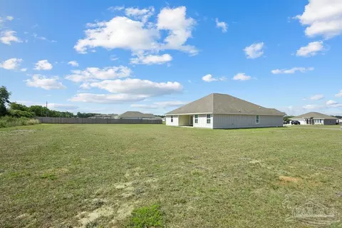 Exterior - 7714 Gumbo Ave, Pace, FL 32571 photo 6 of 10