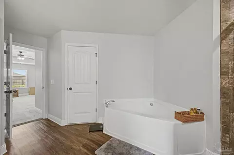 Entry Way - 4045 Millwright Way, Pace, FL 32571 photo 7 of 9
