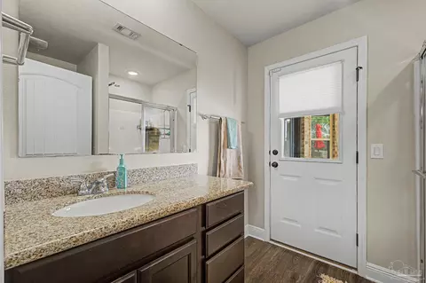 Bath - 4045 Millwright Way, Pace, FL 32571 photo 3 of 3