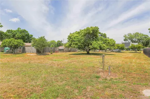 Exterior - 4576 Woodbine Rd, Pace, FL 32571 photo 14 of 19