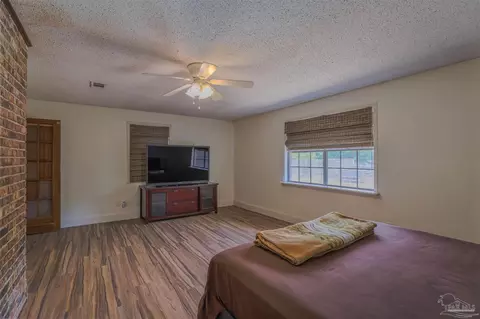 Bedroom - 4576 Woodbine Rd, Pace, FL 32571 photo 11 of 11