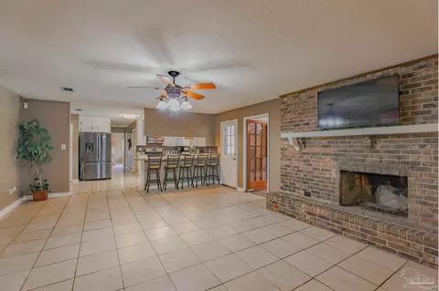 Living - 4576 Woodbine Rd, Pace, FL 32571 photo 5 of 5