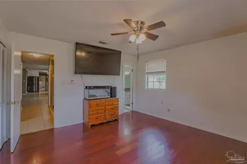 Bedroom - 4576 Woodbine Rd, Pace, FL 32571 photo 7 of 11