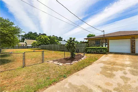 Exterior - 4576 Woodbine Rd, Pace, FL 32571 photo 3 of 19