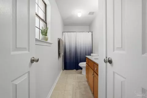 Entry Way - 5121 Keyser Mill Rd, Baker, FL 32531 photo 2 of 2