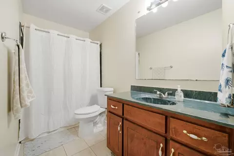 Bath - 5121 Keyser Mill Rd, Baker, FL 32531 photo 2 of 2