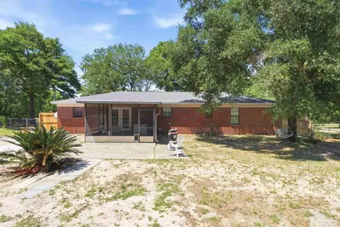 Exterior - 5121 Keyser Mill Rd, Baker, FL 32531 photo 8 of 10