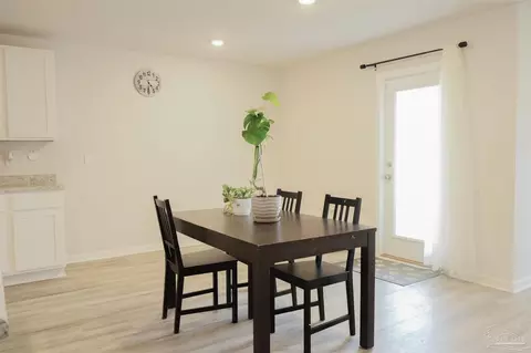 Dining - 4350 Winged Elm Ct, Pace, FL 32571 photo 1 of 1