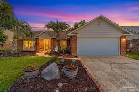 5009 Terra Lake Cir, Pensacola, FL 32507