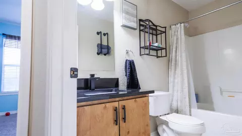 Bath - 846 Candy Ln, Cantonment, FL 32533 photo 1 of 5