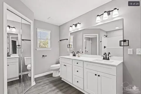 Bath - 5930 Clark Rd, Milton, FL 32570 photo 2 of 6