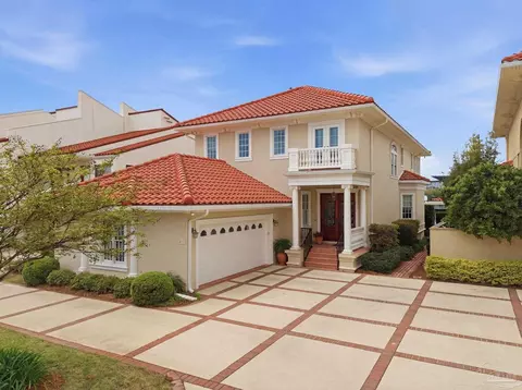 37 Port Royal Way, Pensacola, FL 32502